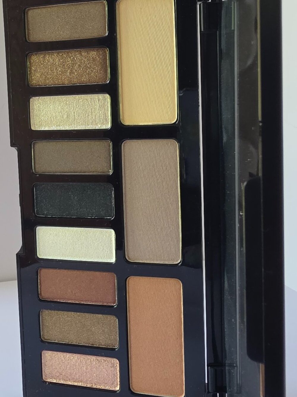 Kat Von D Shade & Light EYE CONTOUR Palette